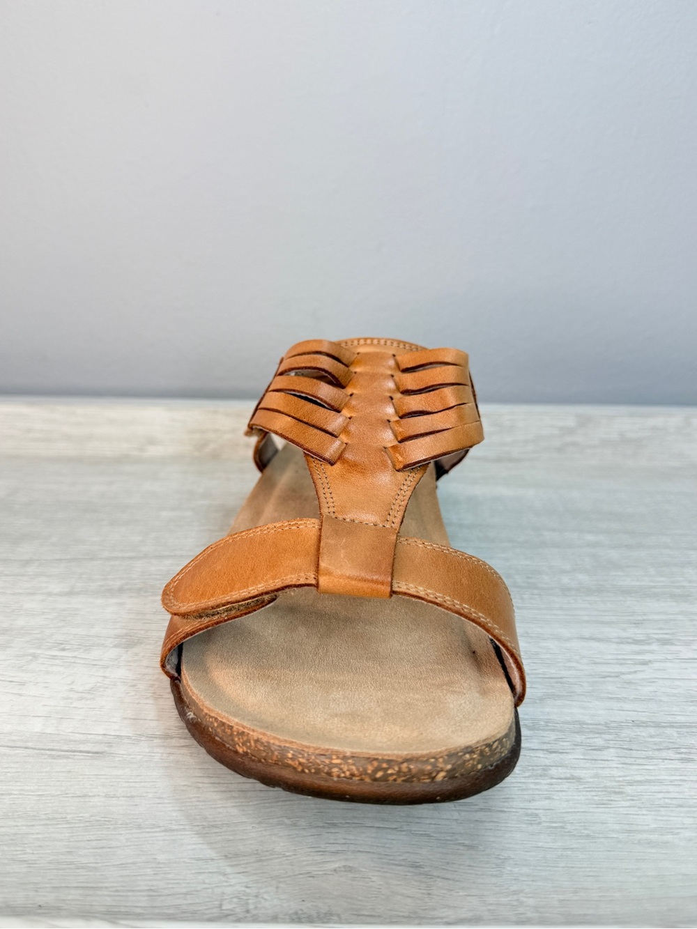 Taos Footwear Brown Leather Comfort Sandals - Picture 5 of 13